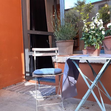 Un Oasis Au Coeur De La Vieille Ville, Classe 4 Etoiles Montpellier Exterior foto