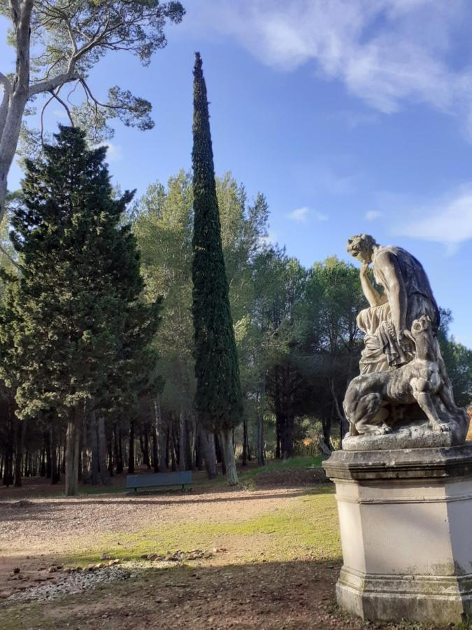 Un Oasis Au Coeur De La Vieille Ville, Classe 4 Etoiles Montpellier Exterior foto